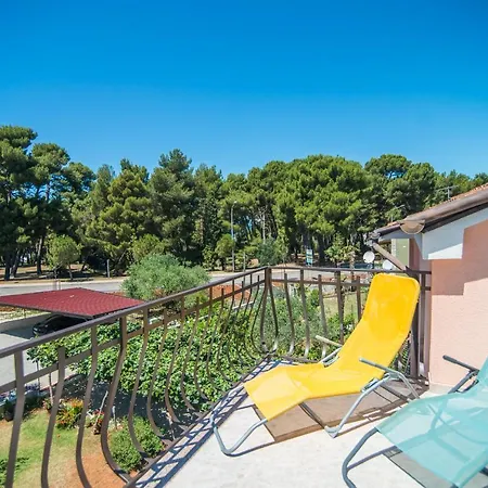 Vesna アパート ロヴィニ